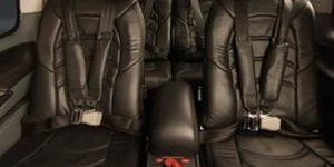 Cirrus SR-22 piston interior