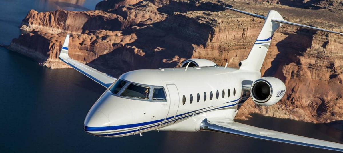 Gulfstream G280 super midsize jet interior