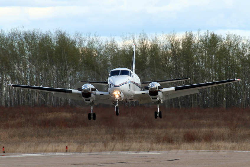 Beechcraft King Air 100