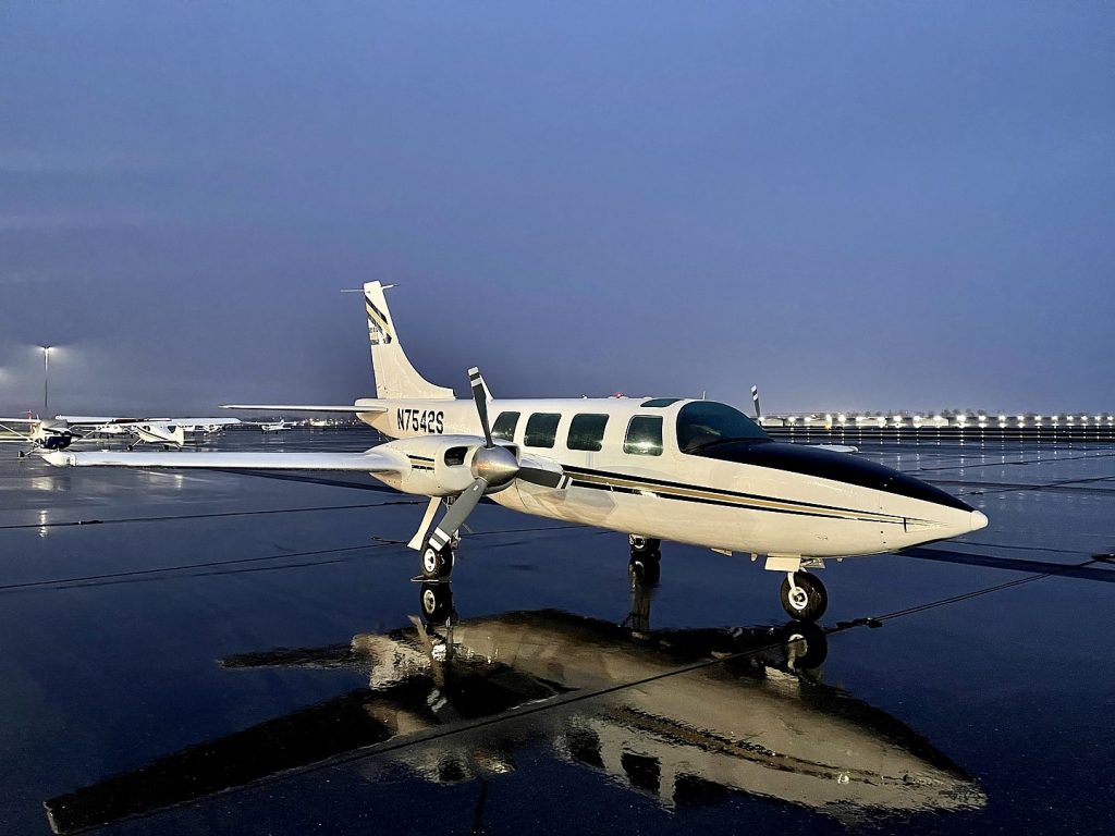 Piper Aerostar 600